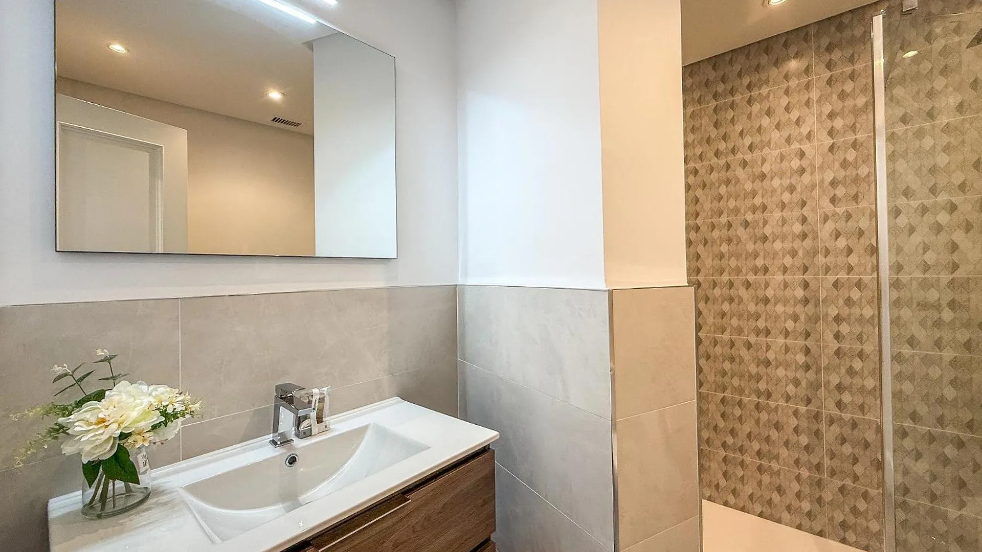 Hanami Puerto Paraiso 5-5 Estepona Apartment