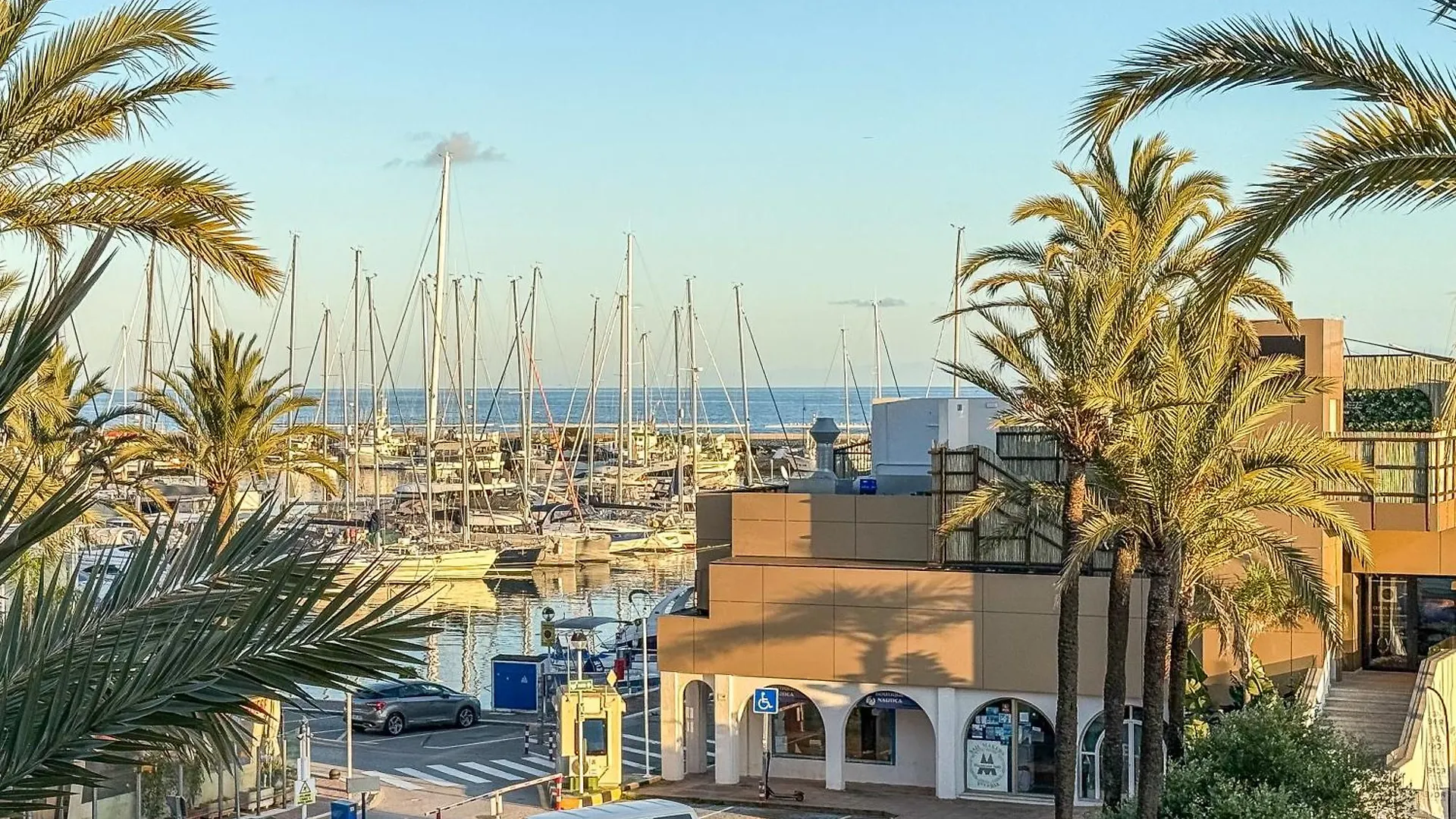Hanami Puerto Paraiso 5-5 Estepona Apartment
