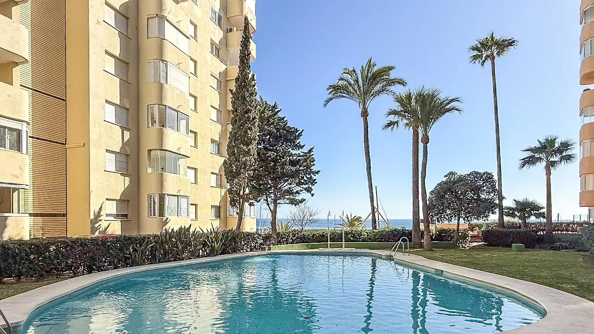 Apartment Hanami Puerto Paraiso 5-5 Estepona
