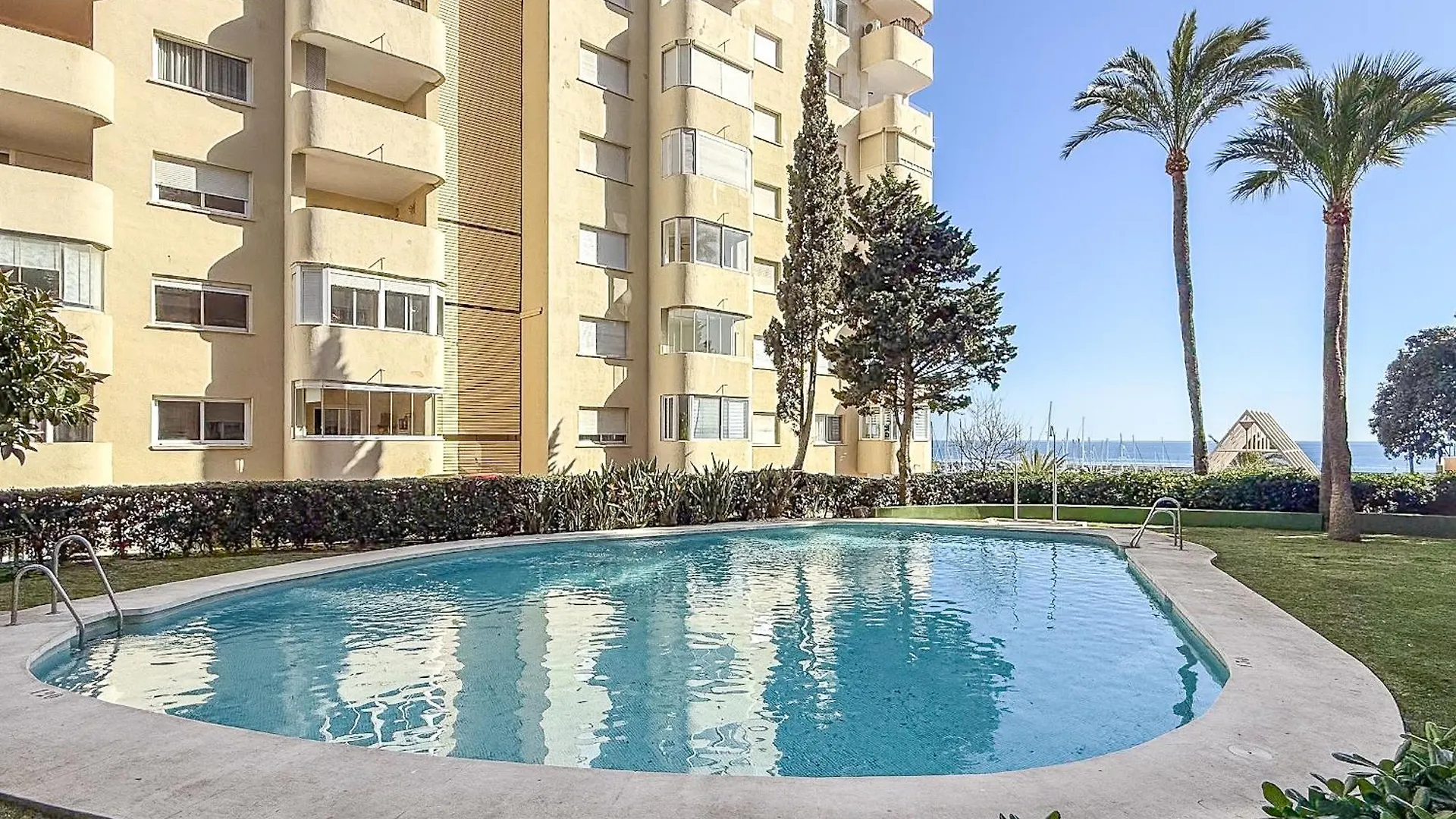 Apartment Hanami Puerto Paraiso 5-5 Estepona Spain